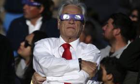 Presidente Sebastián Piñera vio el eclipse en Punta Colorada [FOTOS]