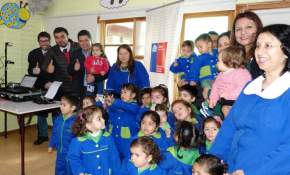 Fomentar derecho a la identidad en operativo de Registro Civil en jardín infantil de Serviu