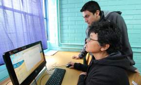 Alumnos ULS se capacitan como facilitadores de alfabetización tecnológica